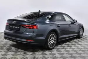 Audi  19