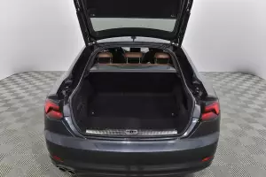 Audi  17