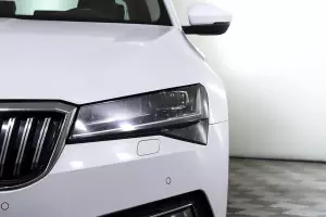 Skoda  9