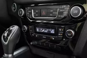 Geely  5