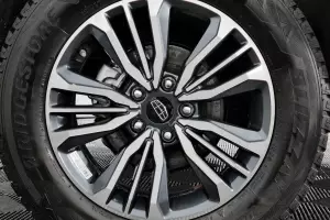 Geely  12