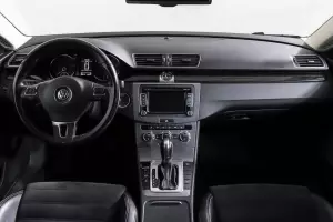 Volkswagen  10