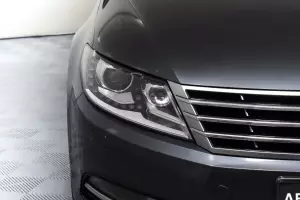 Volkswagen  8