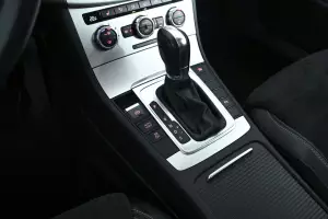 Volkswagen  9