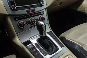 Volkswagen  13