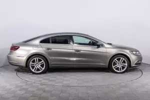 Volkswagen  3