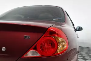 Kia  8