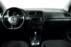 Volkswagen  6