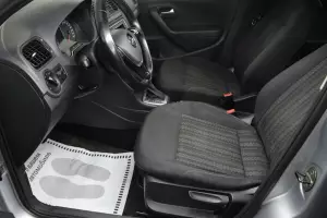Volkswagen  13