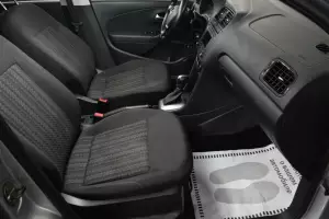 Volkswagen  16
