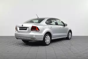 Volkswagen  3
