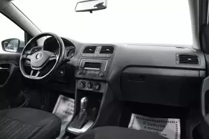 Volkswagen  8