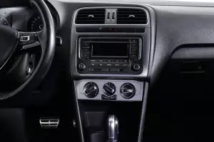 Volkswagen  12