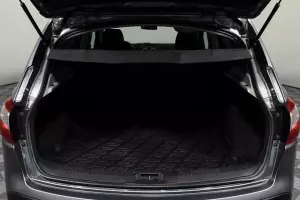 Nissan  6