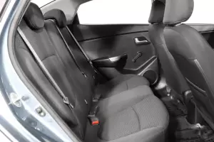 Kia  16