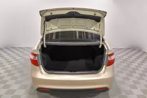 Kia  5