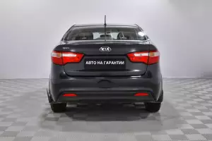 Kia  4