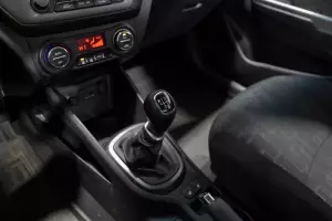 Kia  9