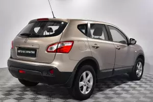 Nissan  3