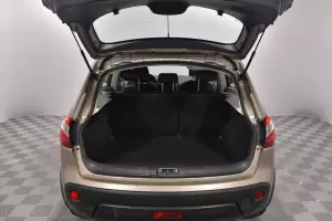 Nissan  5