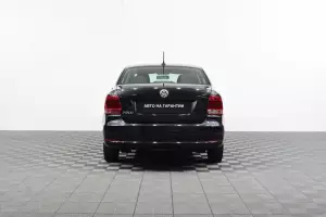 Volkswagen  5