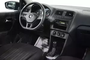 Volkswagen  9