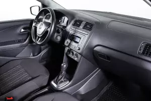Volkswagen  10