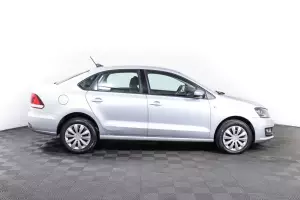 Volkswagen  3
