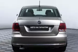 Volkswagen  5