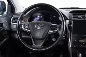 Toyota  6