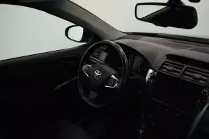 Toyota  13