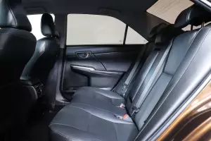 Toyota  2