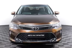 Toyota  17