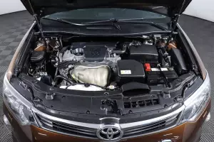 Toyota  12
