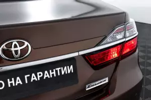 Toyota  1