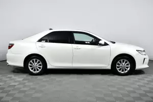 Toyota  3