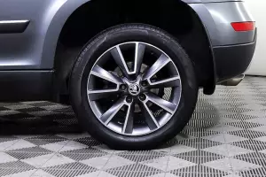 Skoda  8