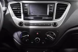 Hyundai  8