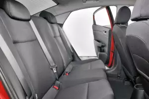 Hyundai  16