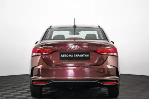Hyundai  20