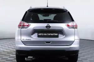 Nissan  5