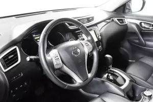Nissan  9