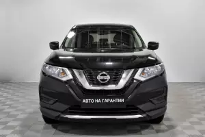 Nissan  2