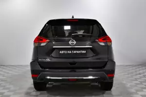Nissan  4