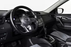 Nissan  13