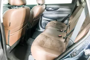 Nissan  11