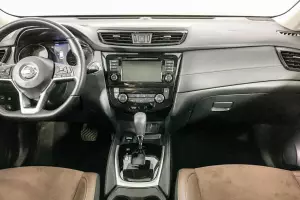Nissan  6