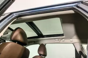 Nissan  9