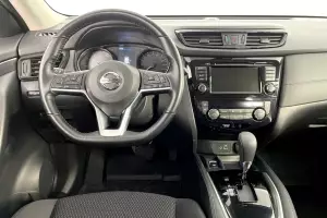Nissan  3