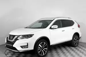 Nissan  10